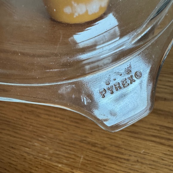 Pyrex 475 1 Qt Casserole Dish with Lid Butterfly Gold 1970s Vintage USA - Picture 4 of 9